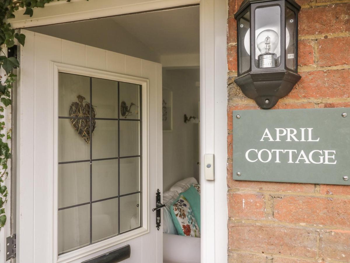 April Cottage Broadway  Exterior foto